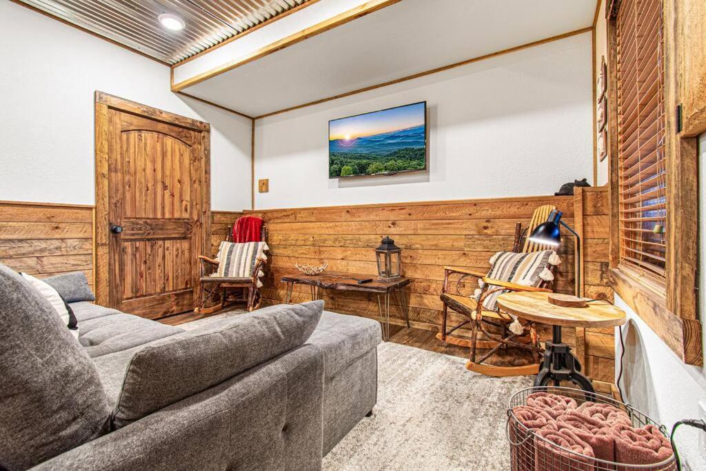 Cherry Log Summit Cabin By Bk Stays - Family Friendly - Playground - Game Room - Jacuzzi - Amazing Mountain Views Buitenkant foto