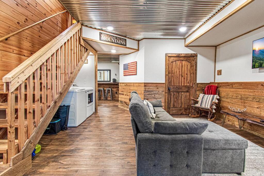 Cherry Log Summit Cabin By Bk Stays - Family Friendly - Playground - Game Room - Jacuzzi - Amazing Mountain Views Buitenkant foto