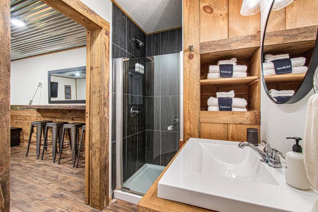 Cherry Log Summit Cabin By Bk Stays - Family Friendly - Playground - Game Room - Jacuzzi - Amazing Mountain Views Buitenkant foto