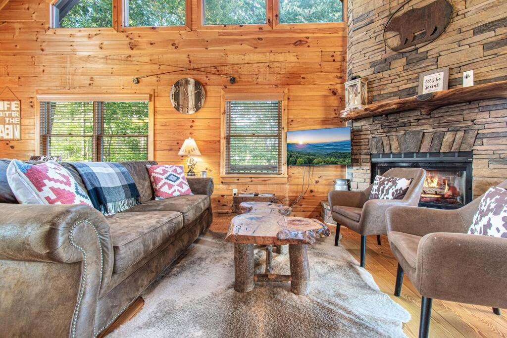 Cherry Log Summit Cabin By Bk Stays - Family Friendly - Playground - Game Room - Jacuzzi - Amazing Mountain Views Buitenkant foto